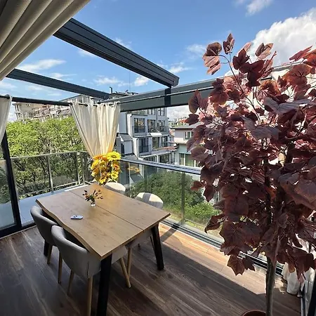 公寓 Prime Location! Outdoor Dining! *